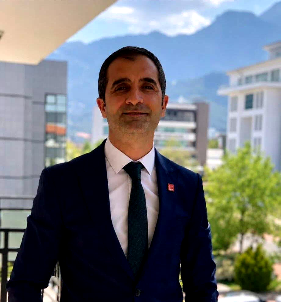 CHP Denizli İl Başkanlığına Ayhan Oran atandı