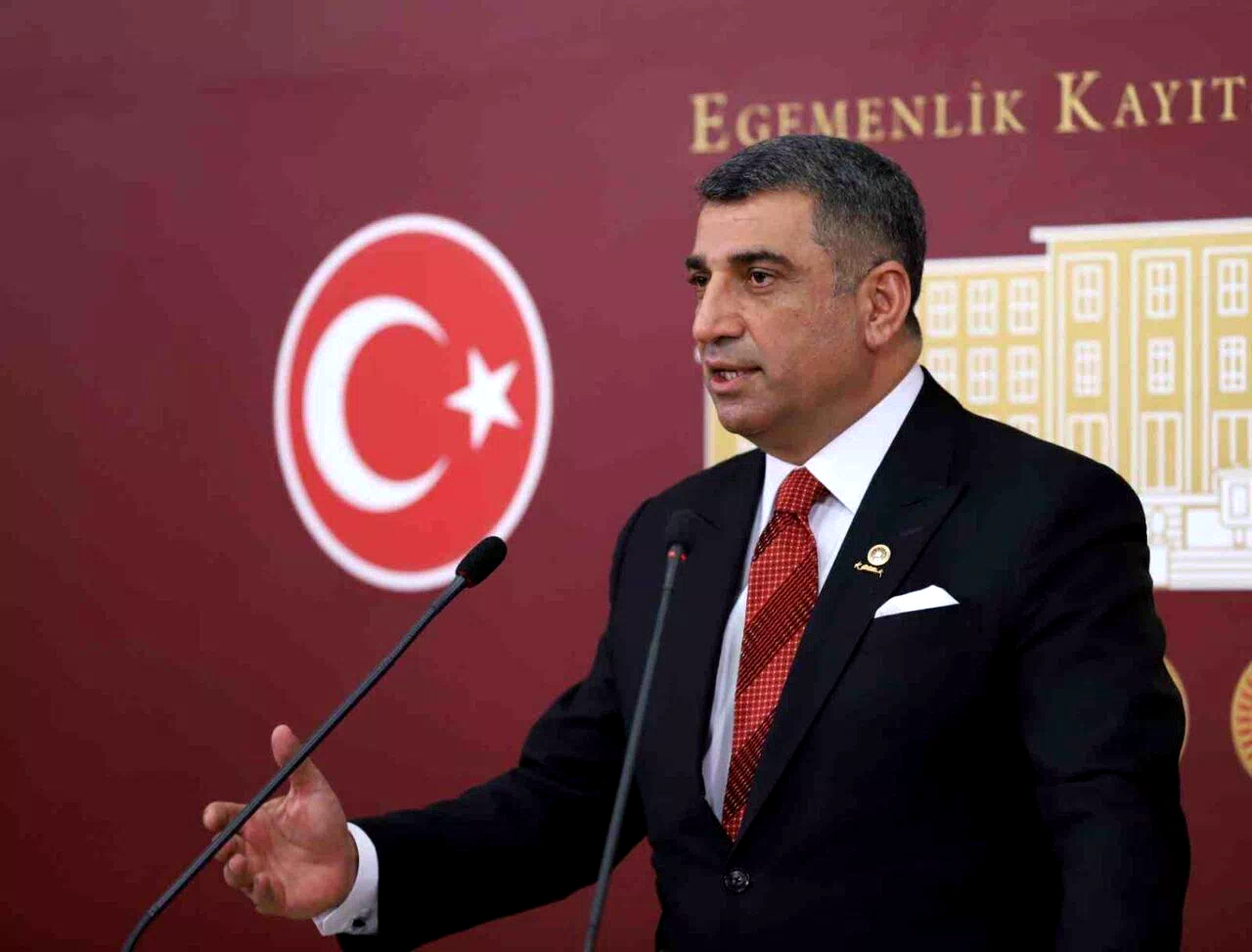 CHP Elazığ Milletvekili Erol: “Parti meclisi üyelerimizin istifalarını doğru bulmuyorum”