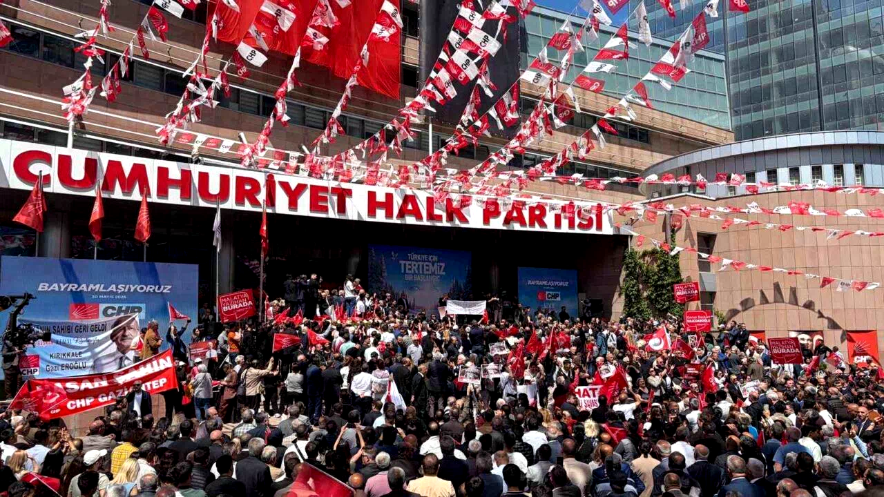 CHP Genel Başkanı Kılıçdaroğlu: “Baba ocağında market poşetlerinin içinde haram paralar olur mu?”
