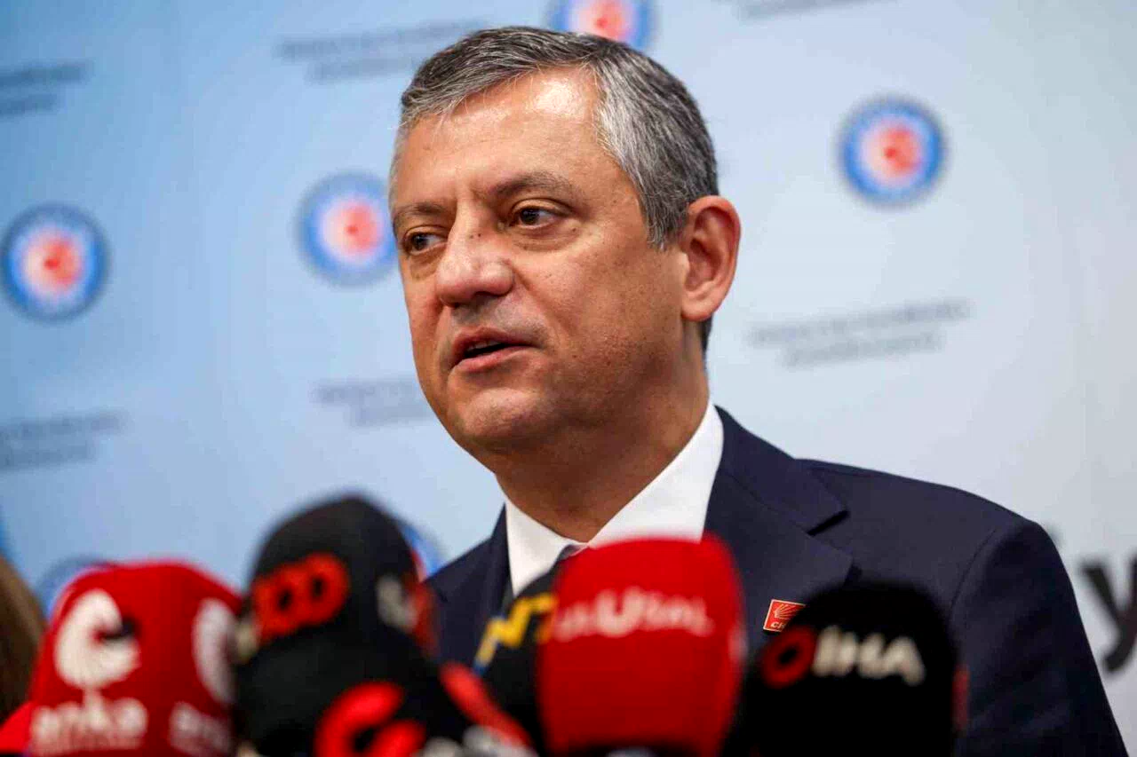 CHP Genel Başkanı Özel: “4 Mayıs tarihinden itibaren tam kadro sahadayız”