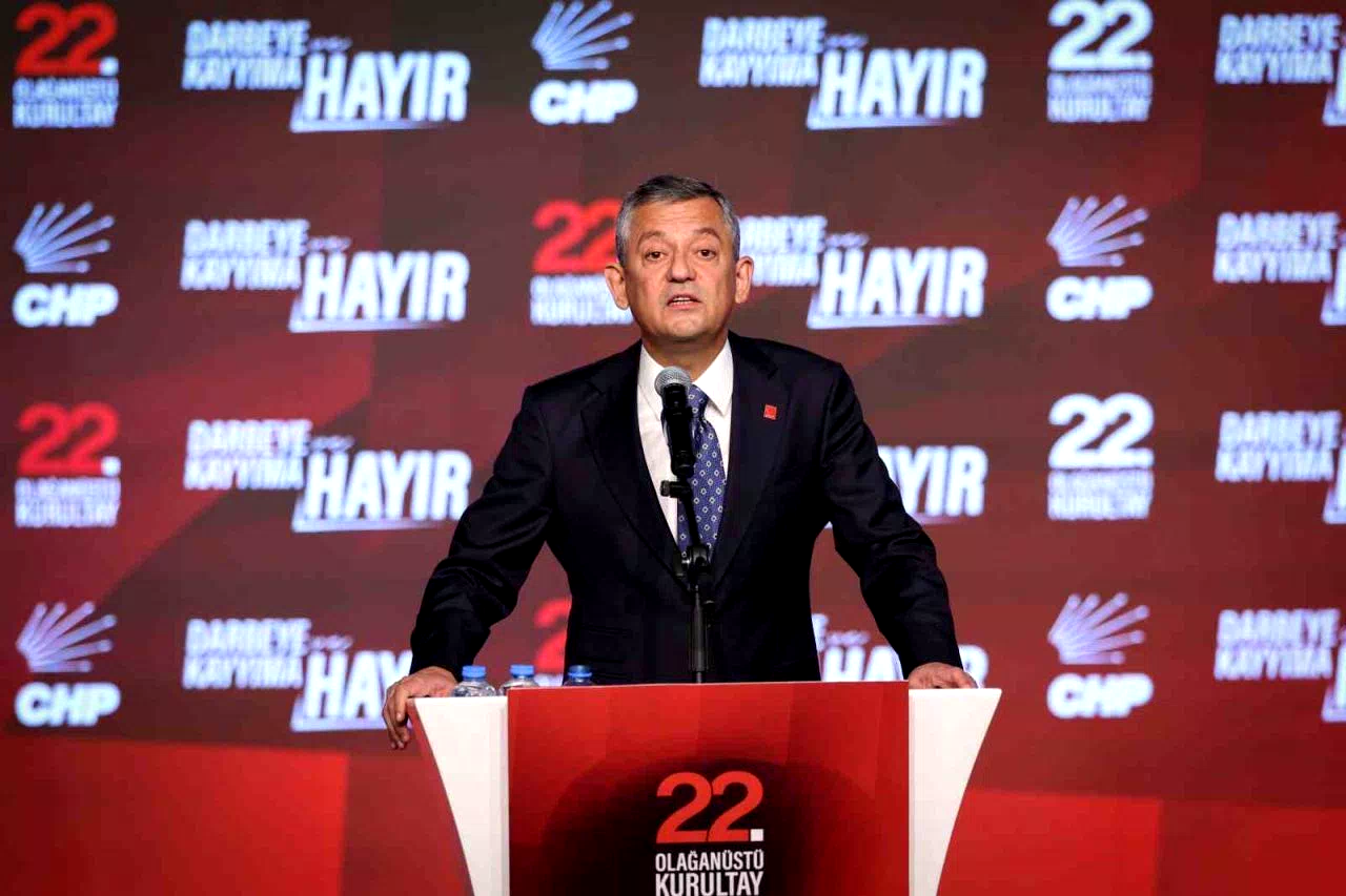 CHP Genel Başkanı Özel: “47 yıl sonra birinci parti olduk”