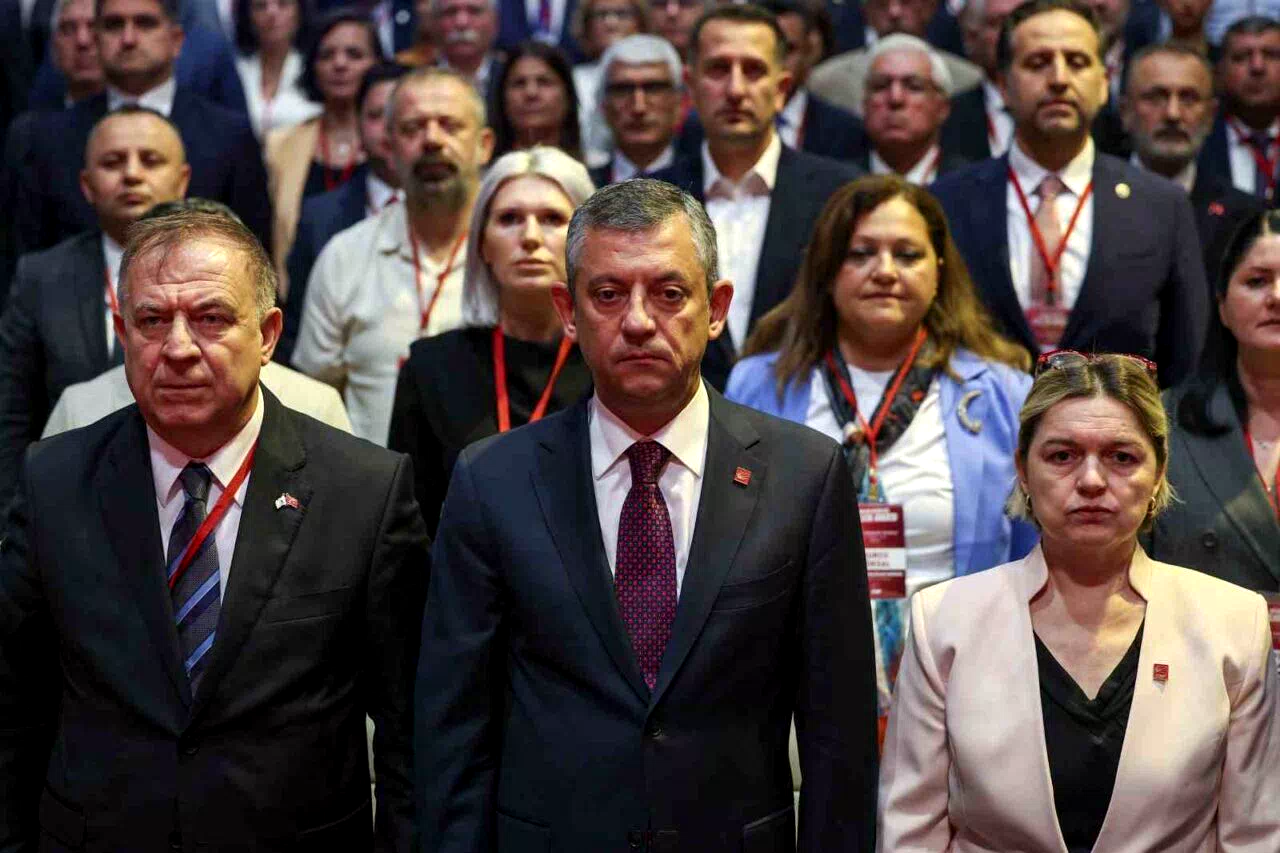 CHP Genel Başkanı Özel, Belediye Başkanları Toplantısı’na katıldı