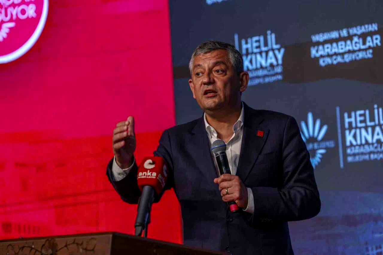 CHP Genel Başkanı Özel: “Didişmek yerine kentleri depreme hazırlamak lazım”