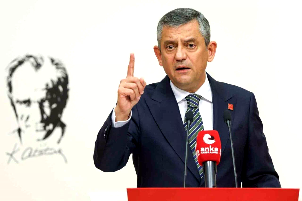 CHP Genel Başkanı Özel: “Önümüzdeki günlerde Meclis Başkanı ile bir görüşme talep edeceğim”