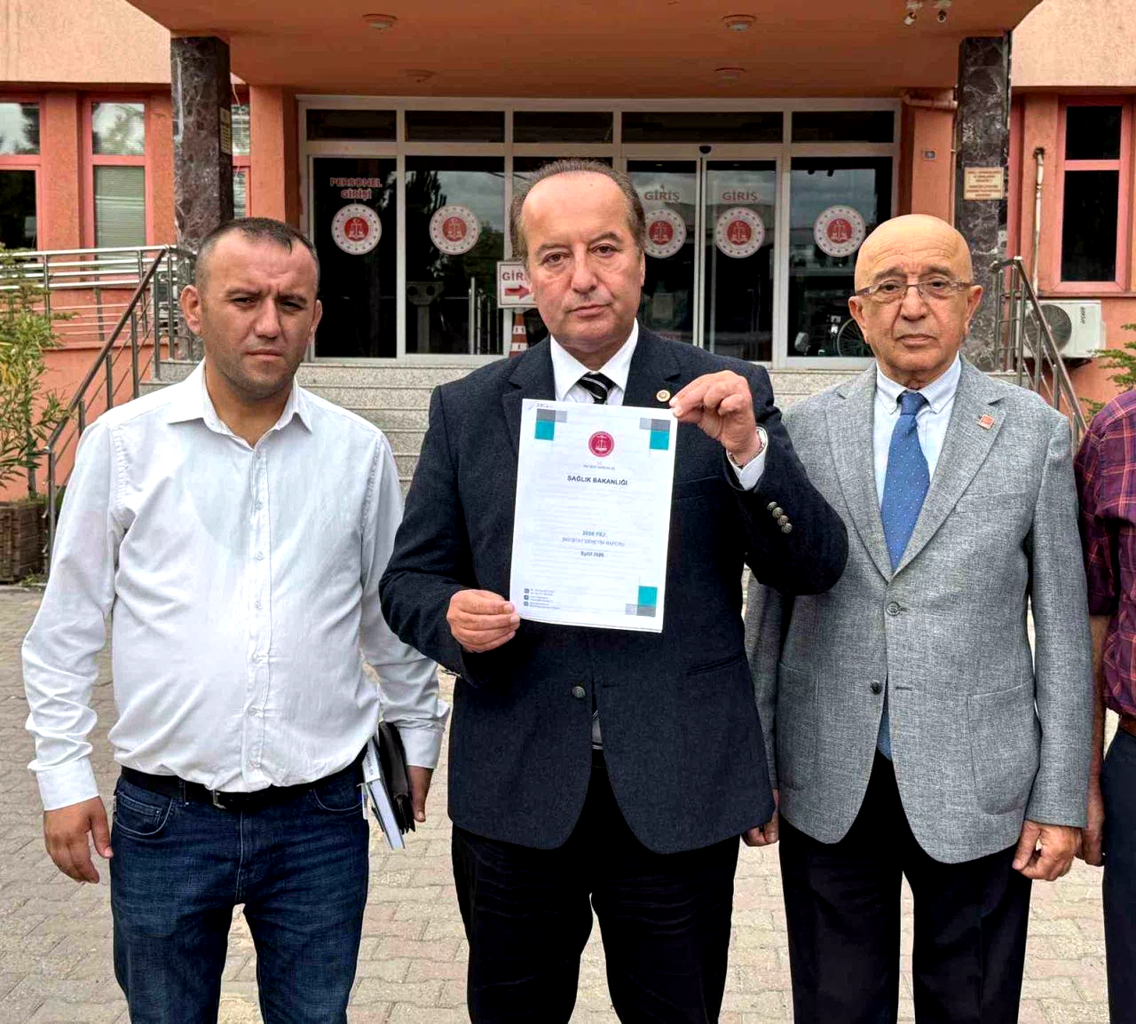 CHP’li Akay, Eskipazar Devlet Hastanesi için suç duyurusunda bulundu