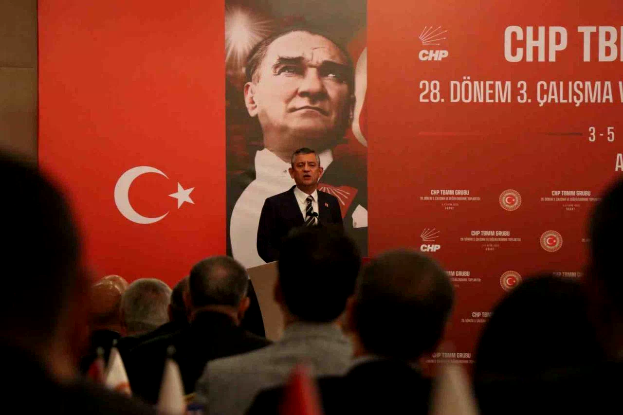 CHP lideri Özel: “Son seçimin birinci partisiyiz, artık sokakta çok daha güçlüyüz”