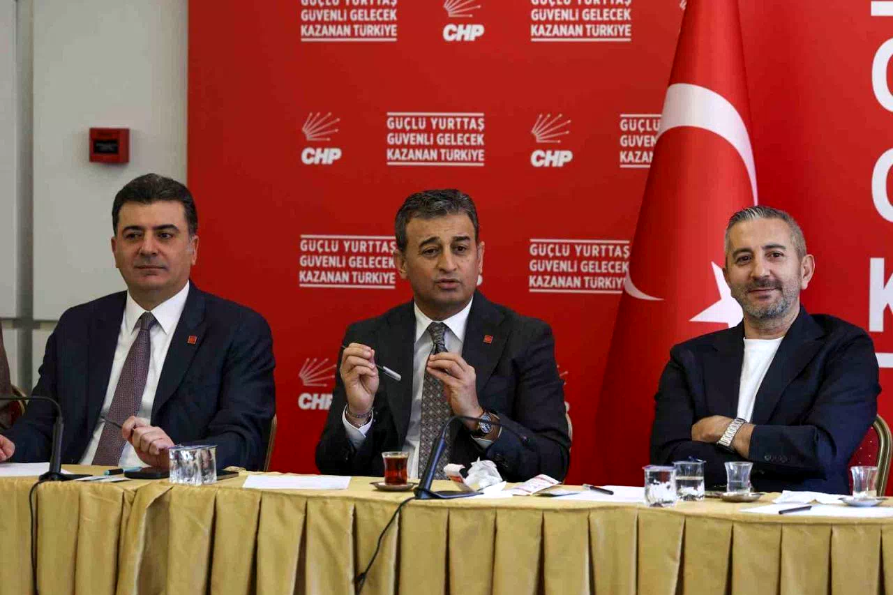 CHP Parti Sözcüsü Emre’den Hasan Ufuk Çakır’ın disiplin sürecine ilişkin açıklama