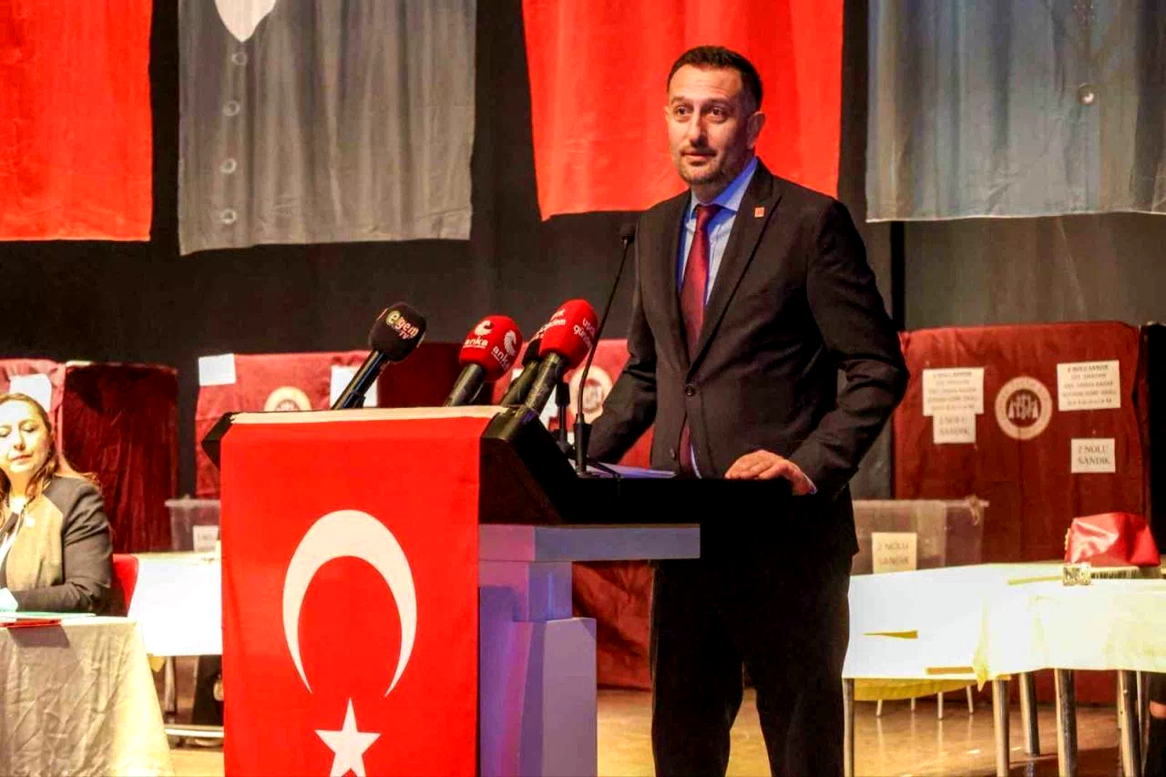 CHP Uşak 39. Olağan İl Kongresi tamamlandı