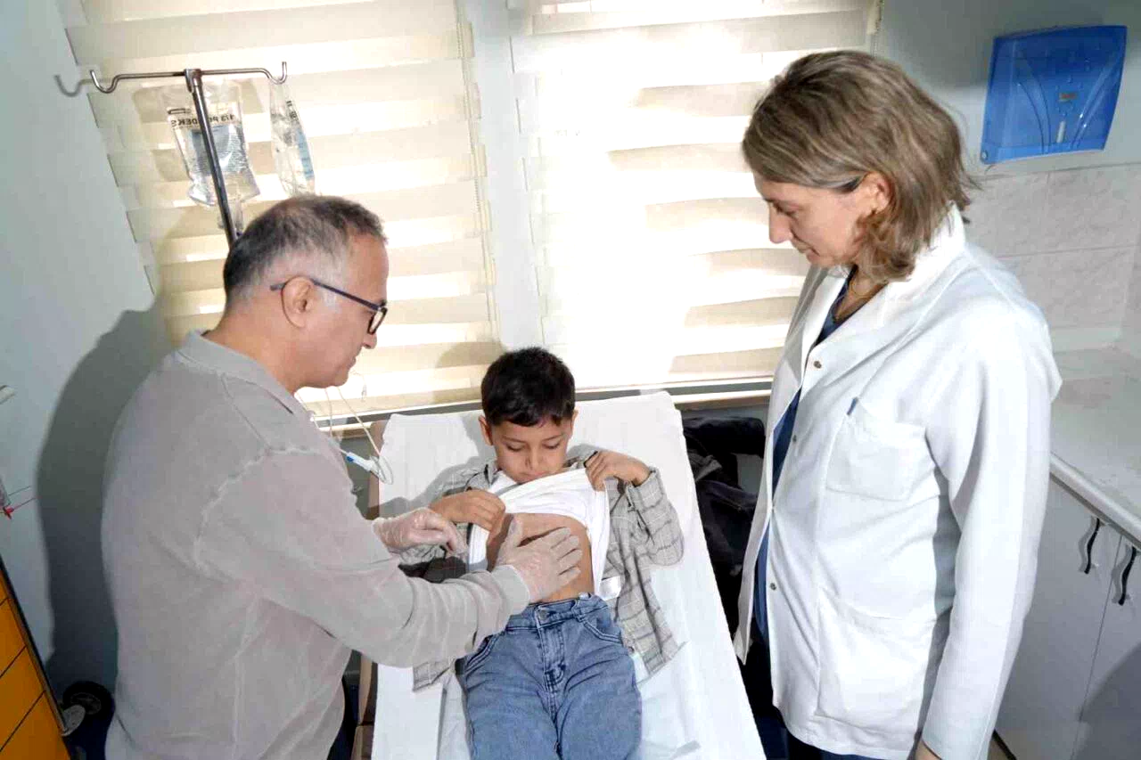 Çocuklarda nadir görülen diyafram fıtığı Samsun’da ilk kez tedavi edildi