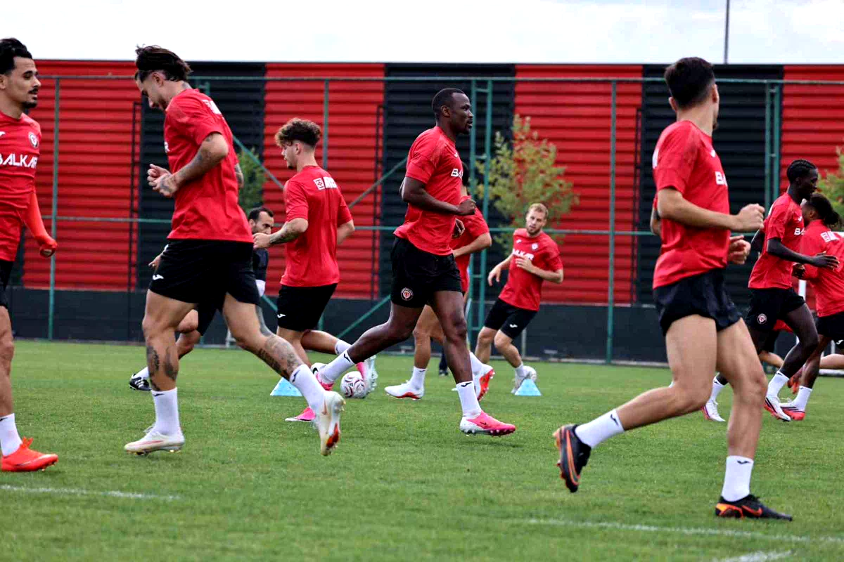 Çorum FK, Beşiktaş mesaisine devam etti