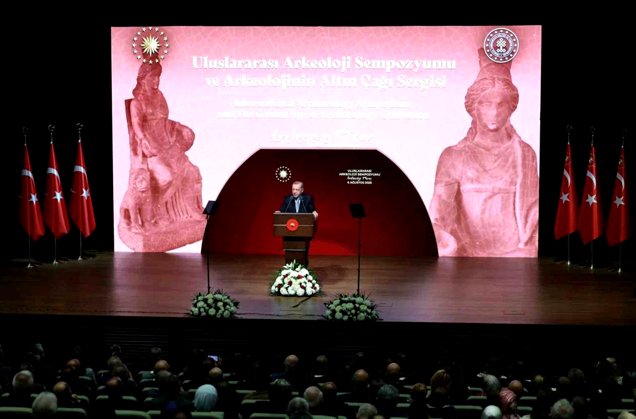 Cumhurbaşkanı Erdoğan: “2002’den bugüne tam 13 bin 291 tarihi eserin ana vatana iade edilmesini sağladık”
