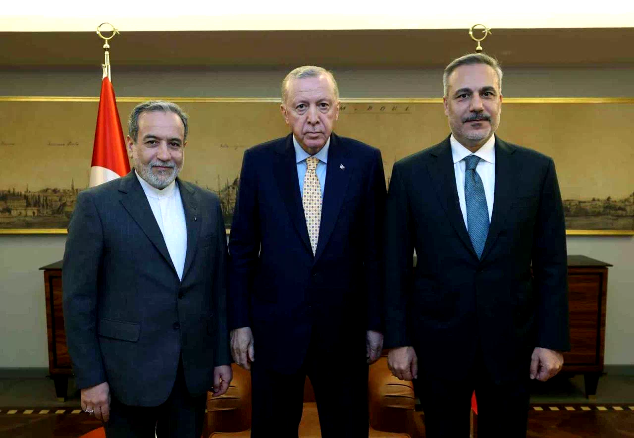 Cumhurbaşkanı Erdoğan, İran Dışişleri Bakanı Arakçi’yi kabul etti