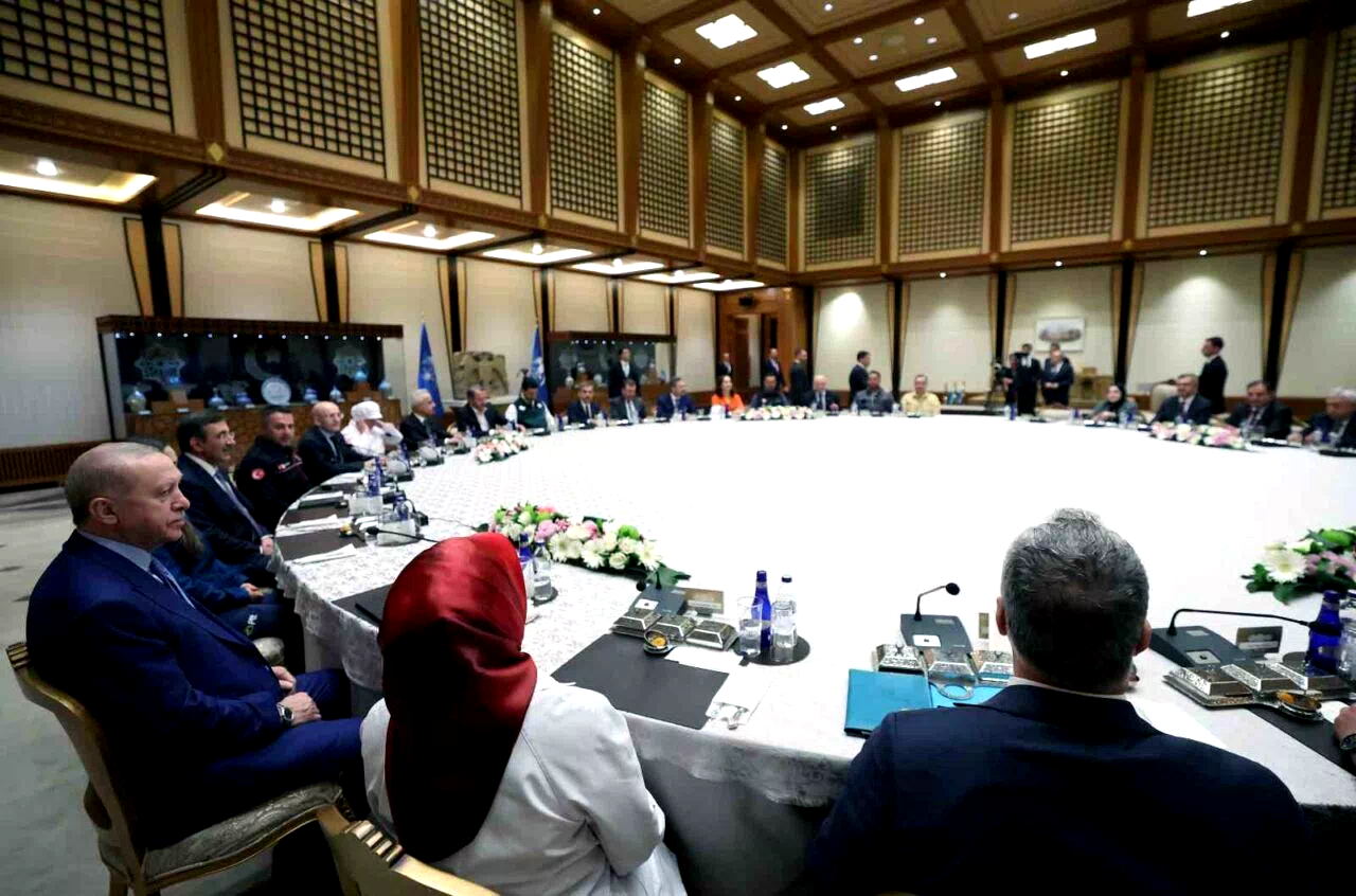Cumhurbaşkanı Erdoğan, işçi ve işveren temsilcilerini kabul etti