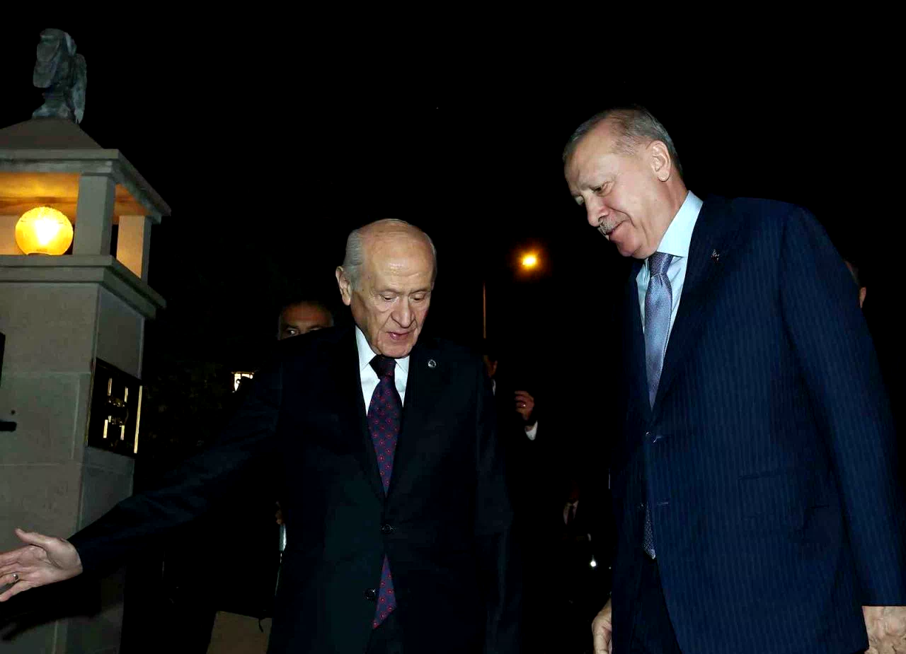 Cumhurbaşkanı Erdoğan, MHP Lideri Bahçeli ile bir araya geldi