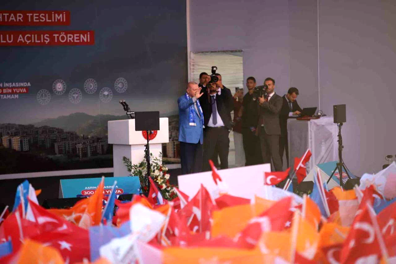 Cumhurbaşkanı Erdoğan: “Muhtarlıkların kapatılması söz konusu değil”