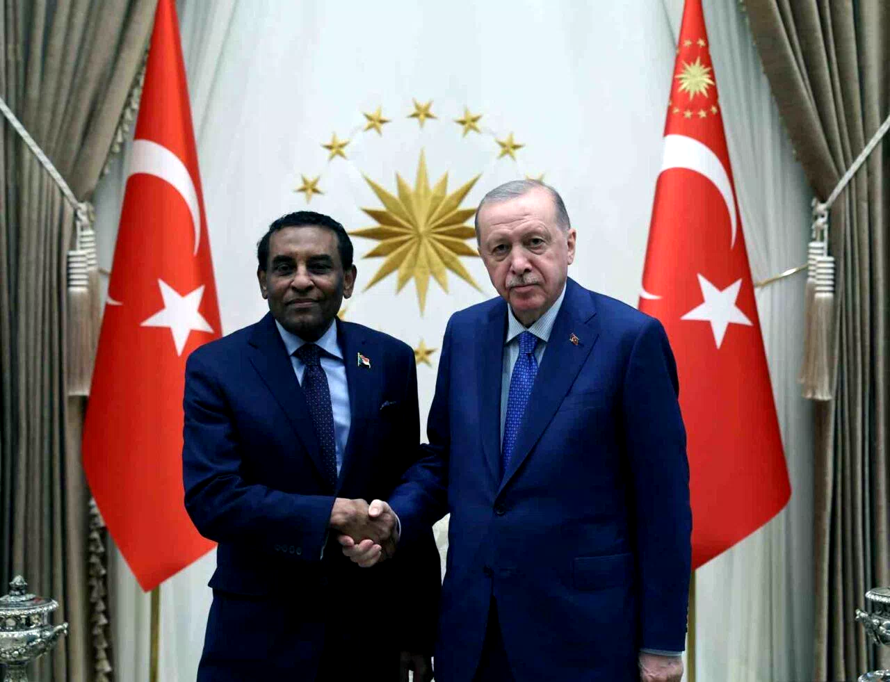 Cumhurbaşkanı Erdoğan, Sudan Başbakanı Kamil İdris’i kabul etti