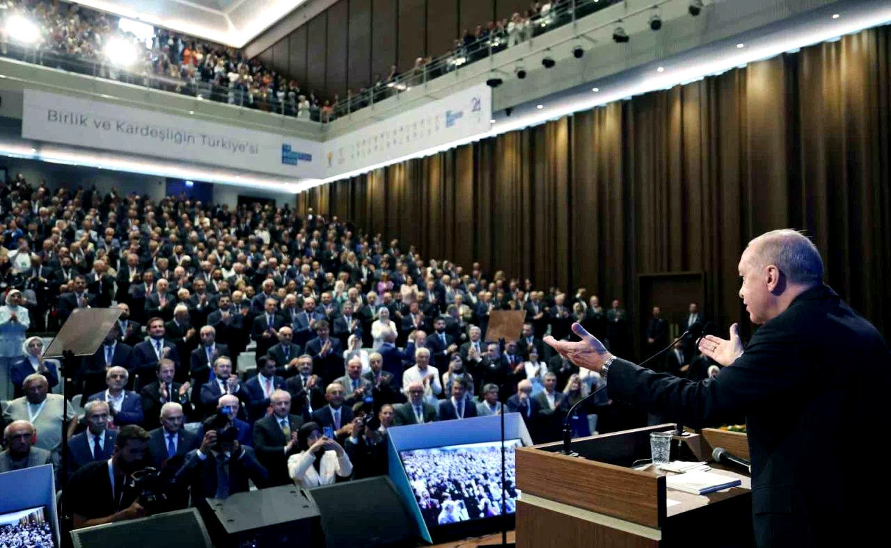 Cumhurbaşkanı Erdoğan: “Süreç sayesinde yalnızca ‘Terör sorununu’ çözmeyi değil; terör tehdidini ve ihtimalini de tamamen sıfırlamayı hedefliyoruz.”