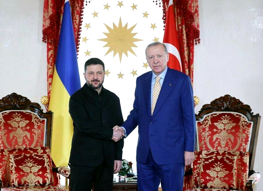 Cumhurbaşkanı Erdoğan, Ukrayna Devlet Başkanı Zelenskiy ile bir araya geldi