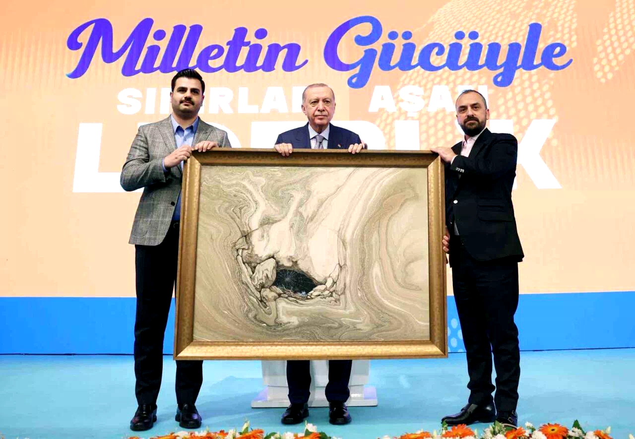 Cumhurbaşkanı Erdoğan: “Ülkemizin önünde yeni bir dönemin kapıları aralanıyor”