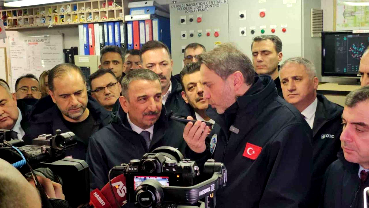 Cumhurbaşkanı Erdoğan, Yavuz Sondaj Gemisi çalışanlarının yeni yılını kutladı
