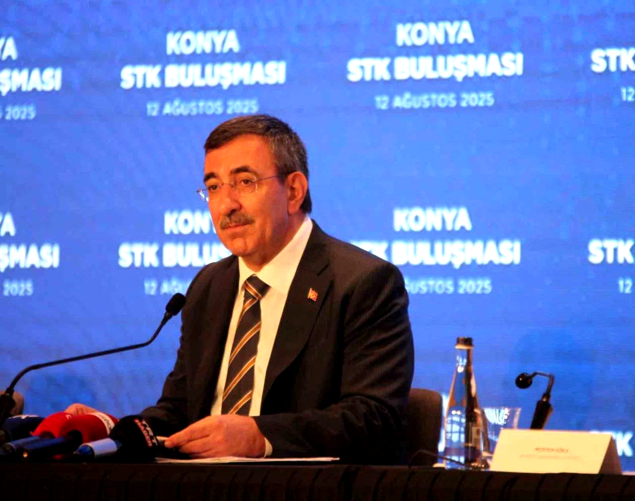 Cumhurbaşkanı Yardımcısı Yılmaz: “Enflasyonu düşürme ve sürdürülebilir büyüme hedeflerine odaklandık”