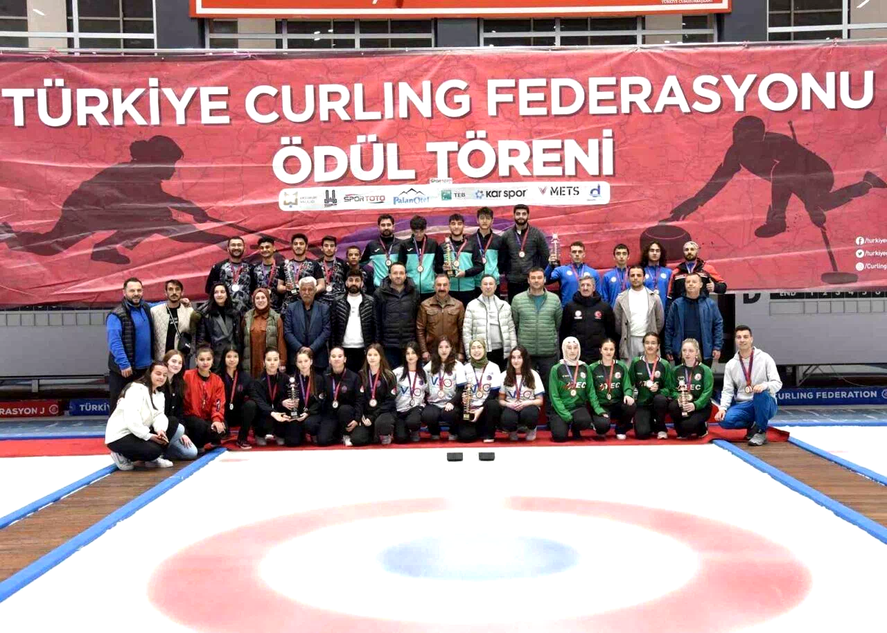 Curling 2. liginde şampiyonlar belli oldu