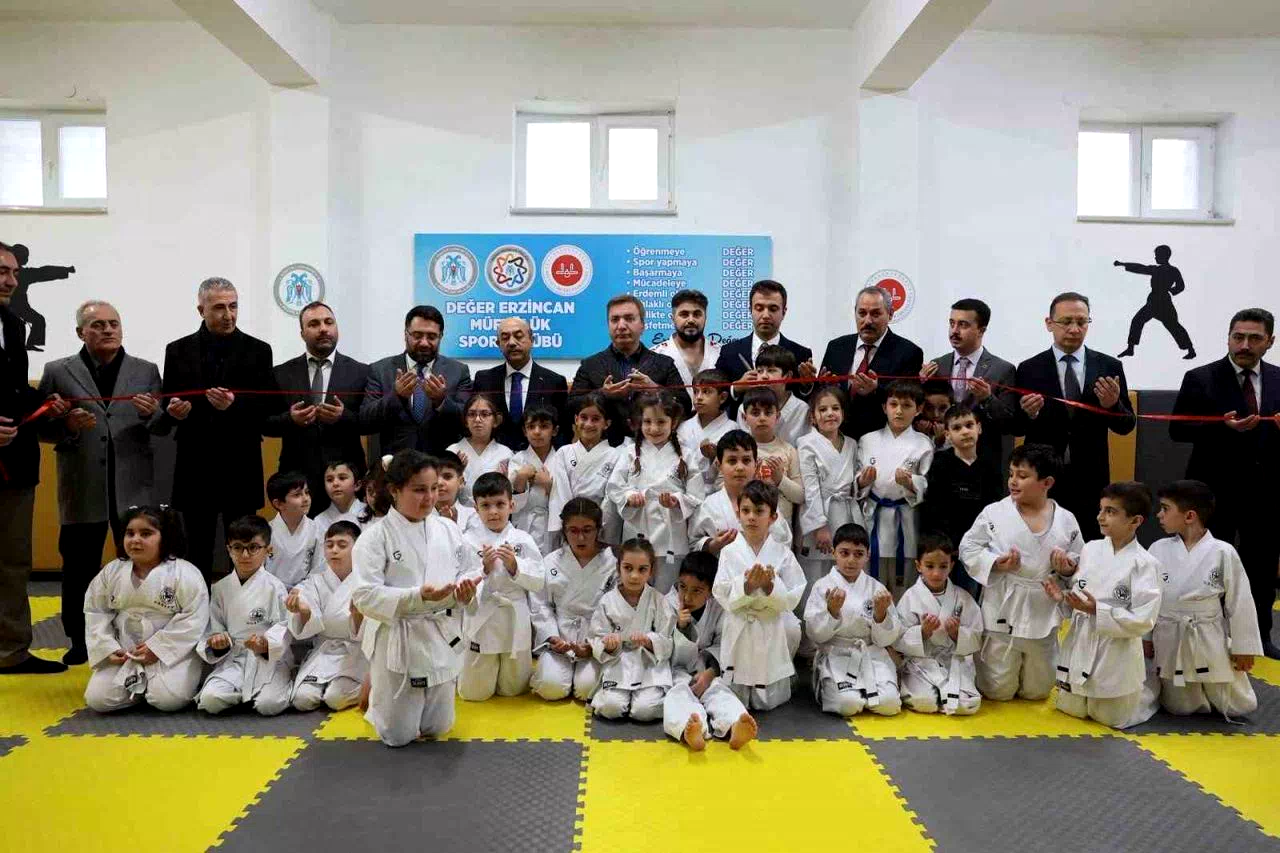Değer Erzincan Müftülük Spor Kulübü hizmete açıldı