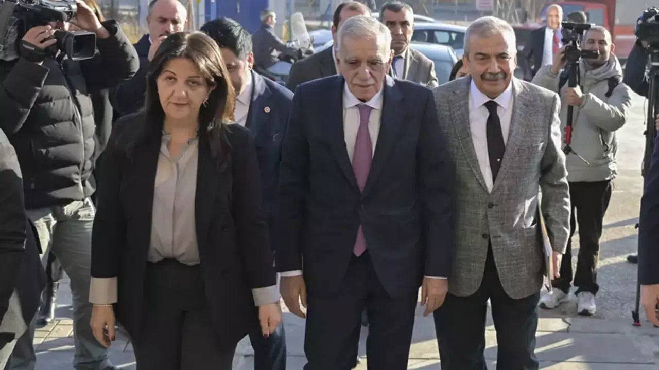 DEM Parti İmralı Heyeti, Barzani ile görüştü