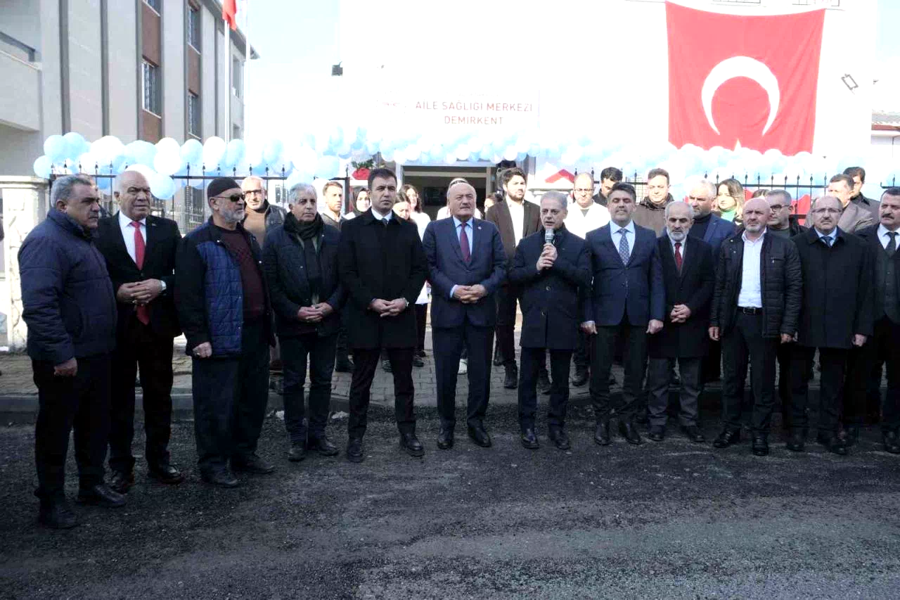 Demirkent’e modern sağlık kompleksi açıldı