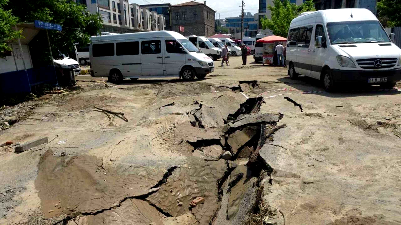 Deprem değil sel