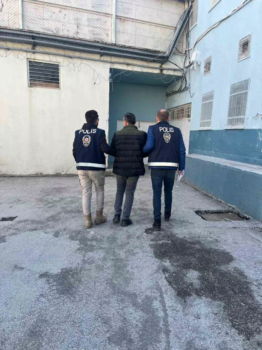 Devrekani’de kasten yaralama suçundan aranan şahıs yakalandı.