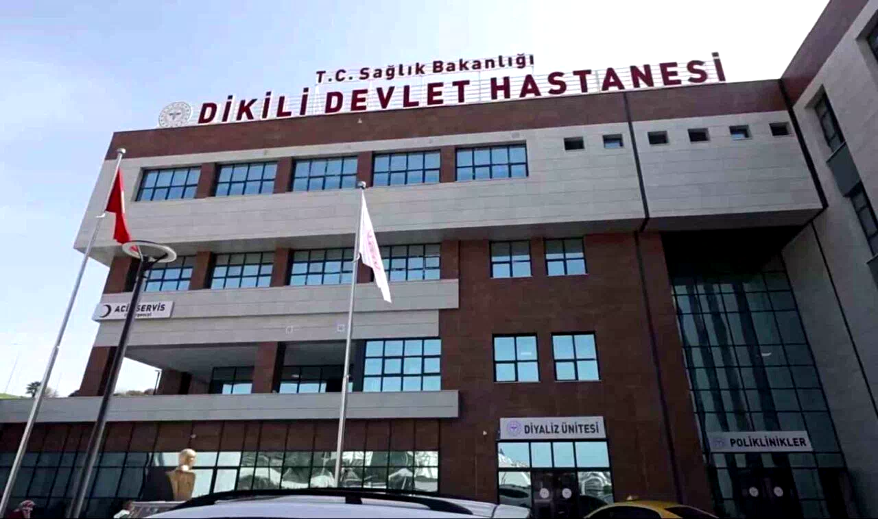 Dikili’de yeni hastane hizmete açıldı