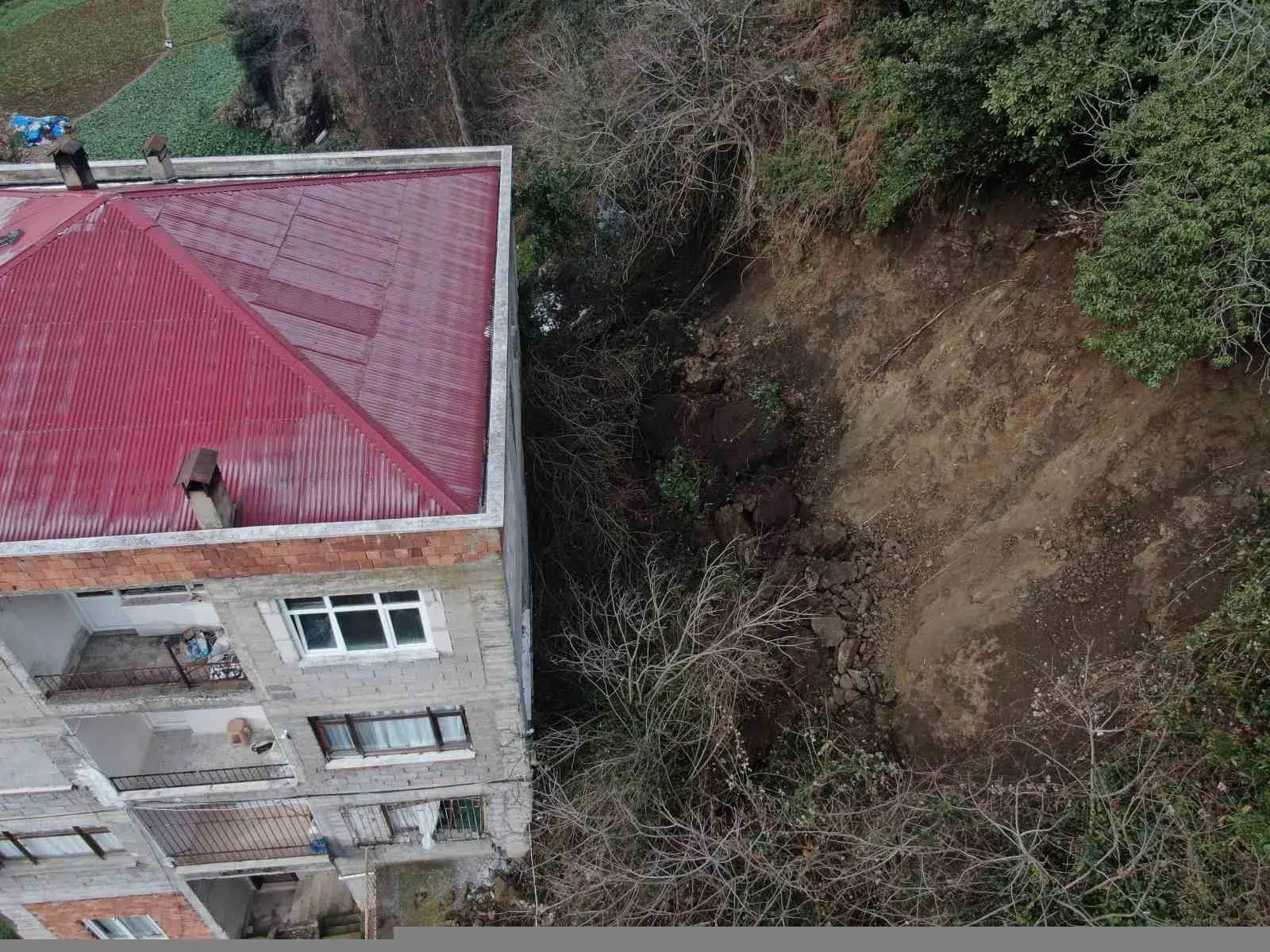 Doğu Karadeniz Bölgesi’nde Çığ ve Heyelan Tehlikesi Artıyor