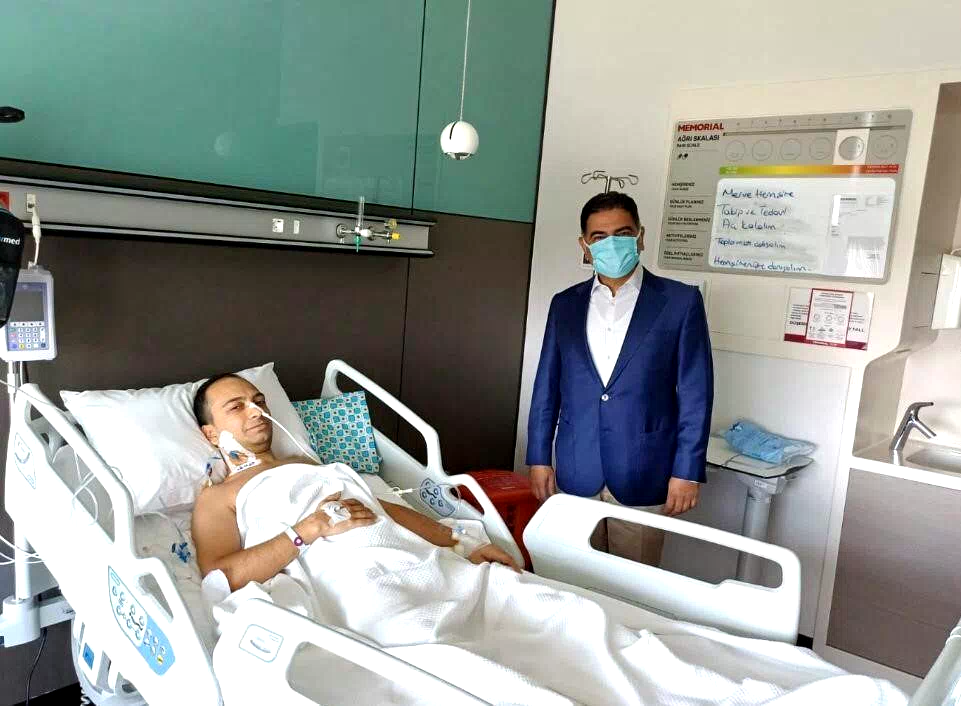Doktor oğlu, Profesör babaya karaciğerini verdi