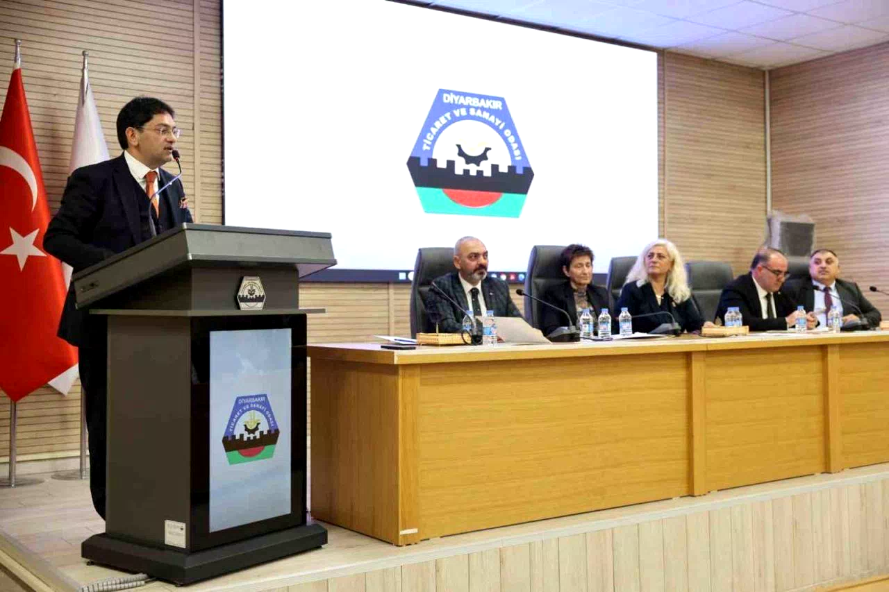 “Dost Meclisi” Diyarbakır’da buluştu
