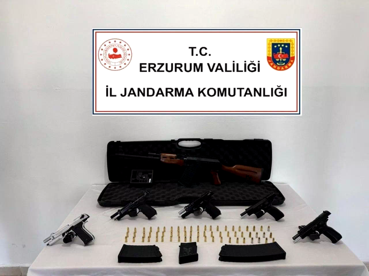 Düğünde havaya ateş açan 6 kişi yakalandı