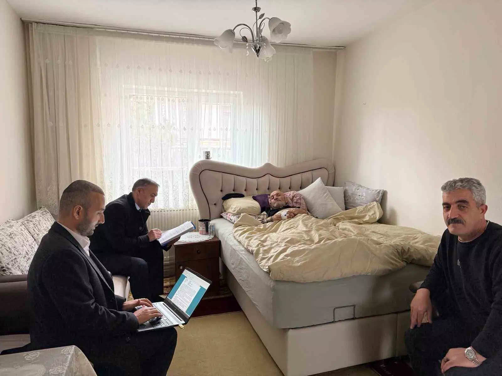 Duruşma salonu eve taşındı