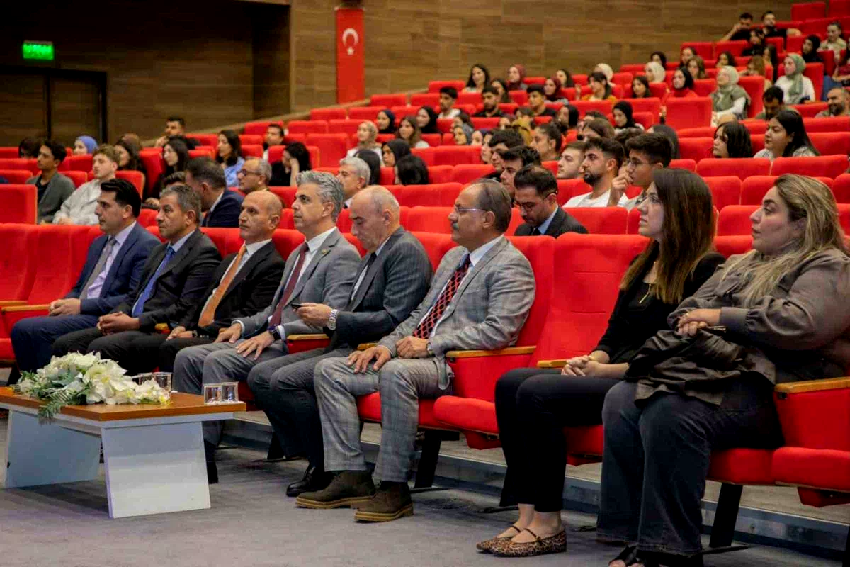EBYÜ’de yeni öğrencilere oryantasyon programı düzenlendi