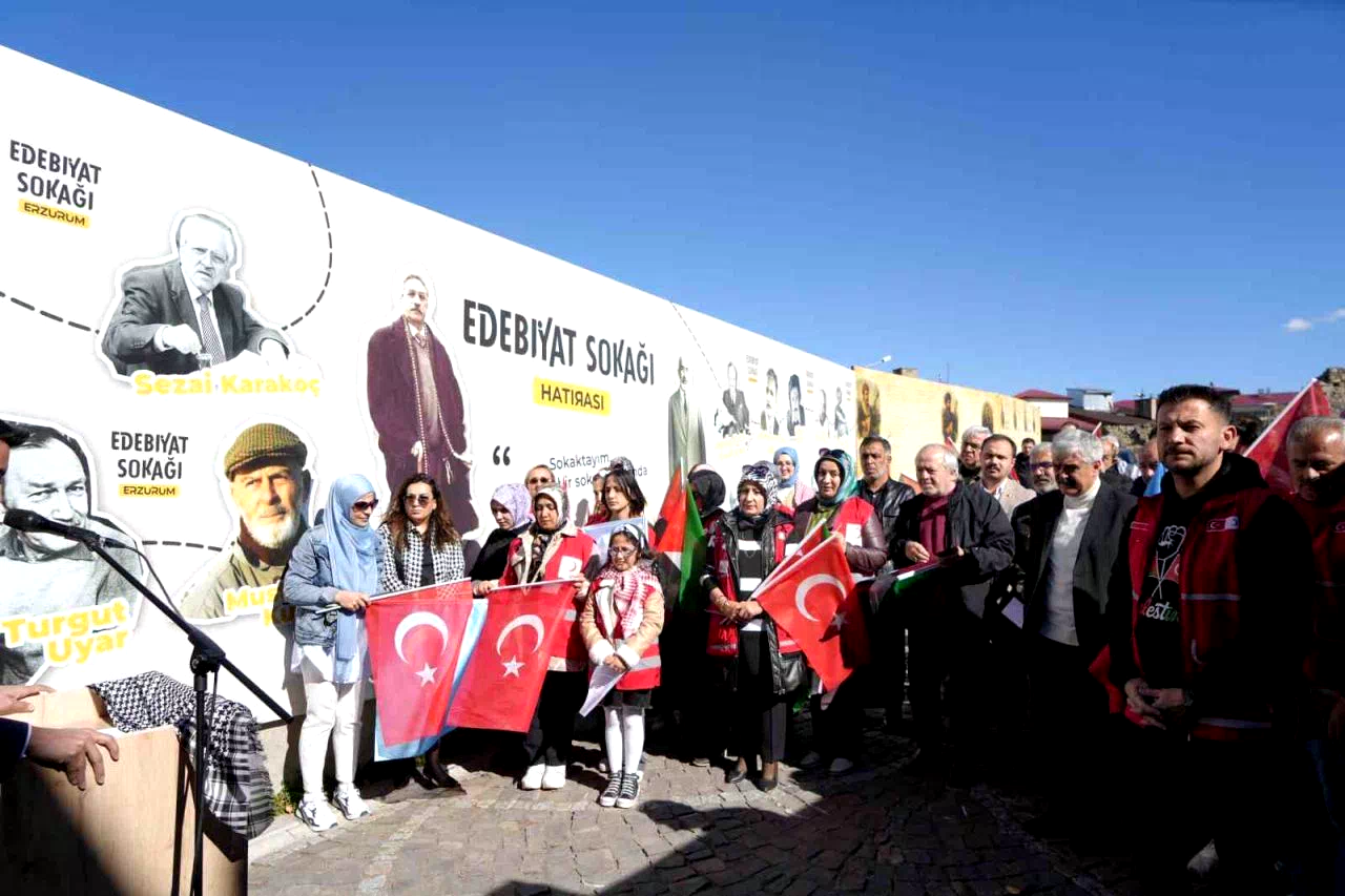 Edebiyat Sokağı’ndan Gazze şiirleriyle selam gönderildi