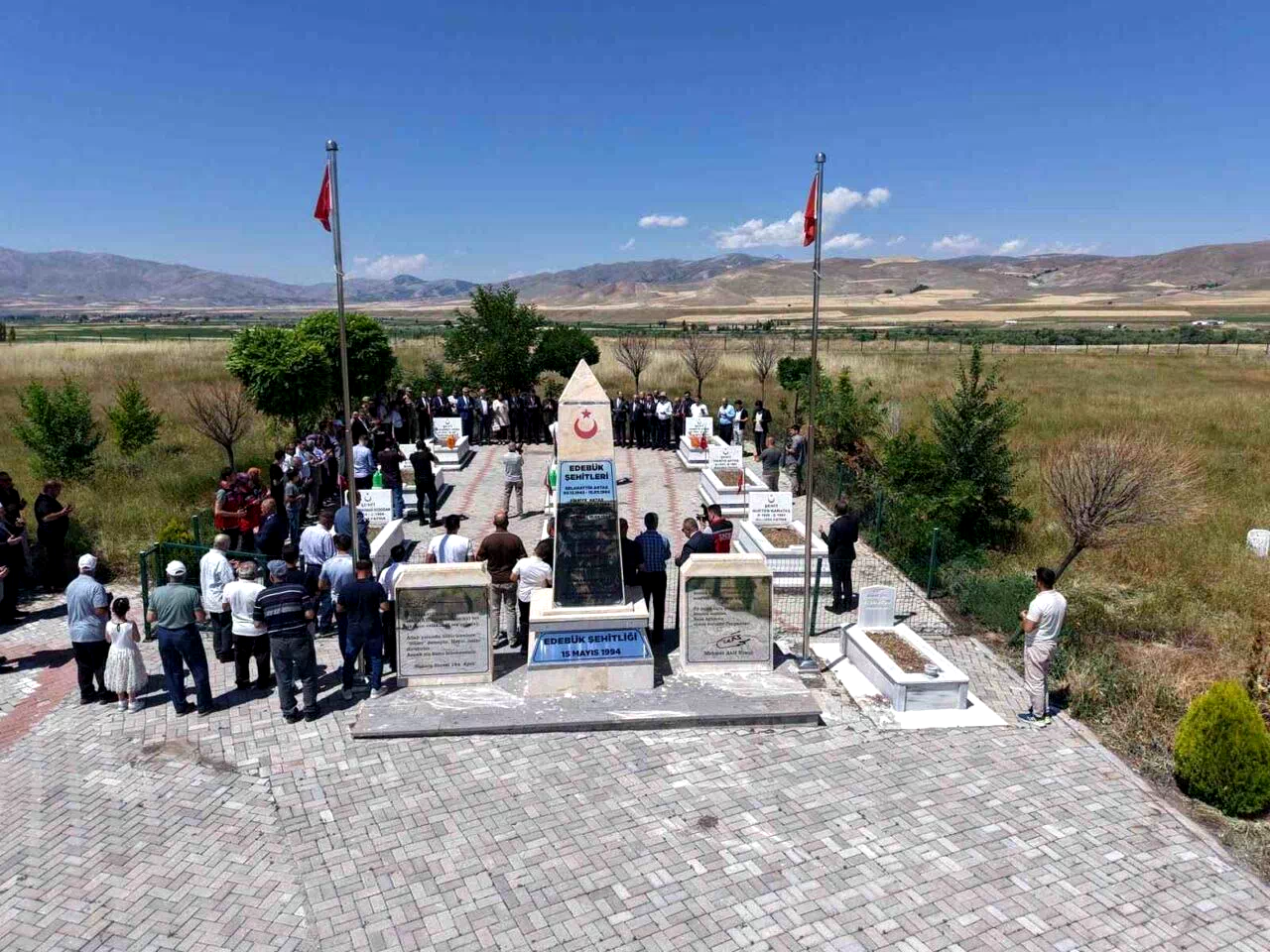 Edebük Şehitliği’nde 15 Temmuz anması