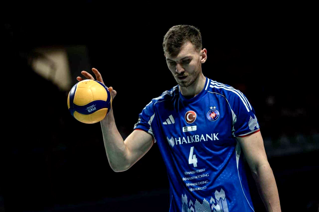 Efeler Ligi: Galatasaray: 3 – Halkbank: 0