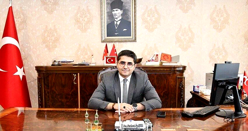 Eğirdir Kaymakamlığına Dr. Serhat Doğan atandı