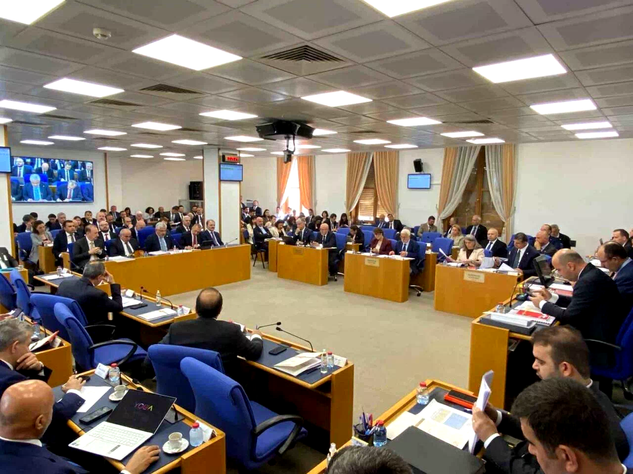 Emekli maaşı düzenlenmesini de içeren kanun teklifi Plan ve Bütçe Komisyonu’nda