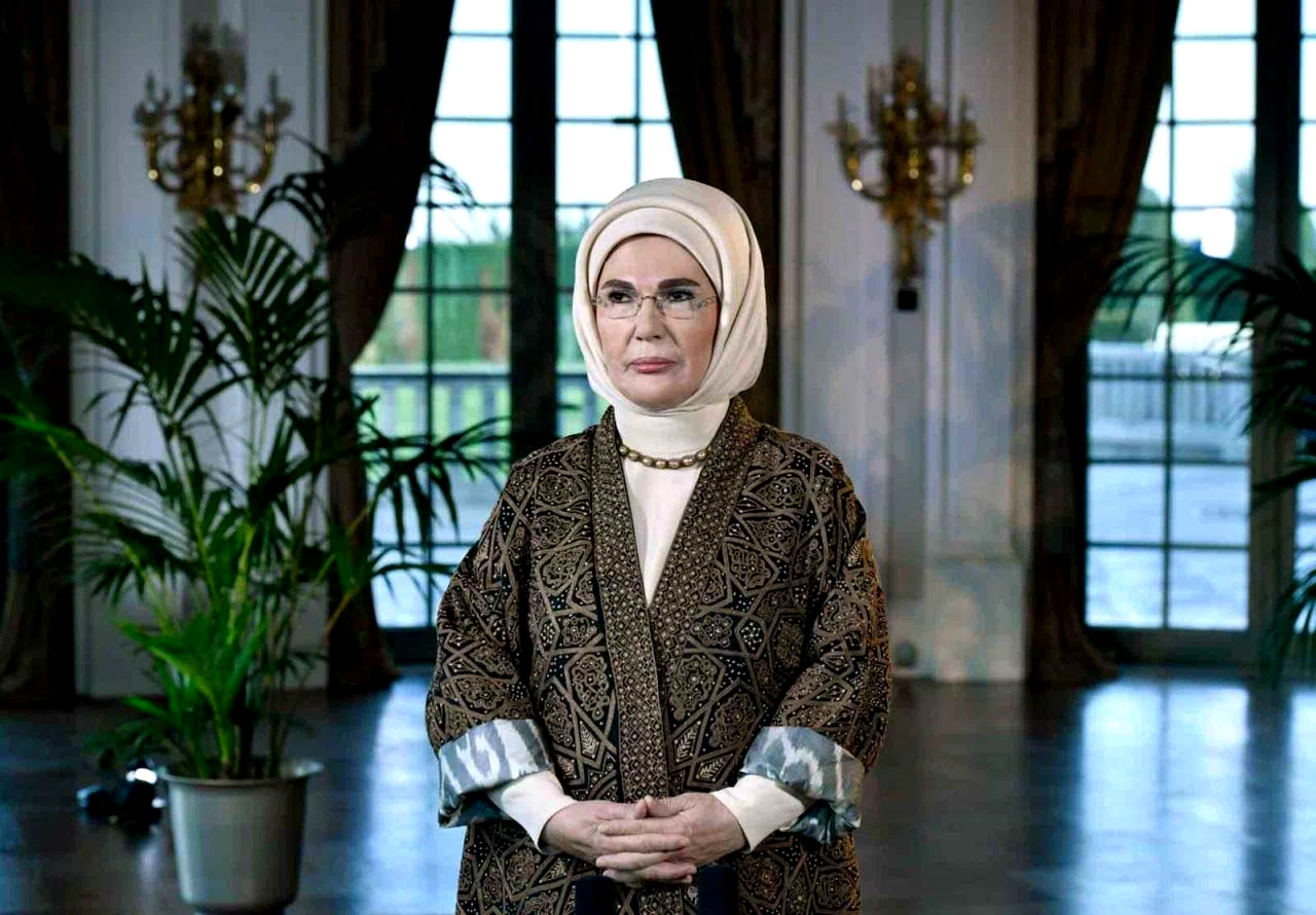 Emine Erdoğan “Asya Pasifik Sıfır Atık Uluslararası Seminer Programı”na video mesaj gönderdi
