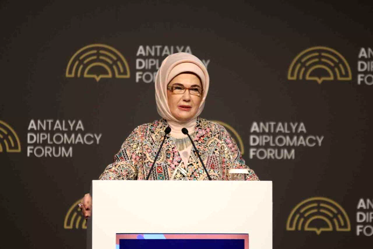 Emine Erdoğan, “Filistin İçin Tek Yürek” temalı programa katıldı