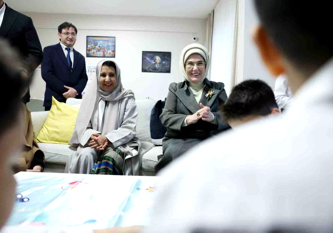Emine Erdoğan: “Gazze’de iki senede 54 bine yakın çocuk yetim kaldı”