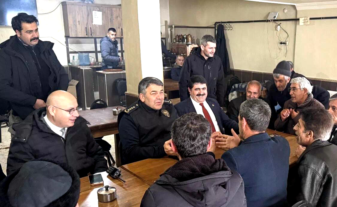 Emniyet Müdür Karaburun’dan, Köprüköy’de ’Huzur toplantısı’
