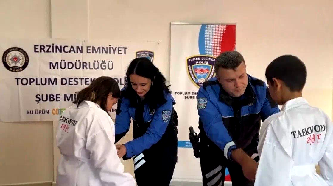 Emniyetten öğrencilere tekvando kıyafeti sürprizi
