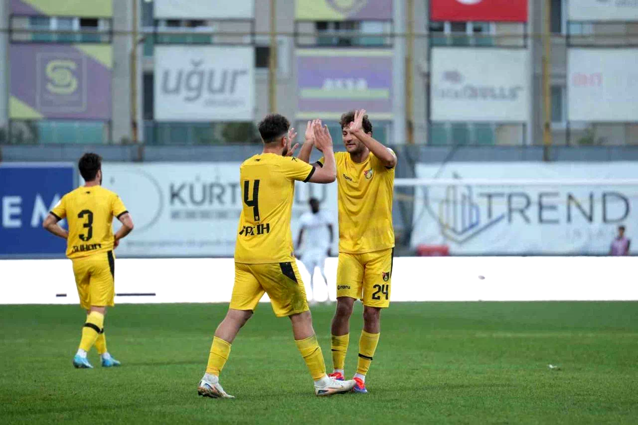 Emrecan Uzunhan, ilk lig golünü kaydetti