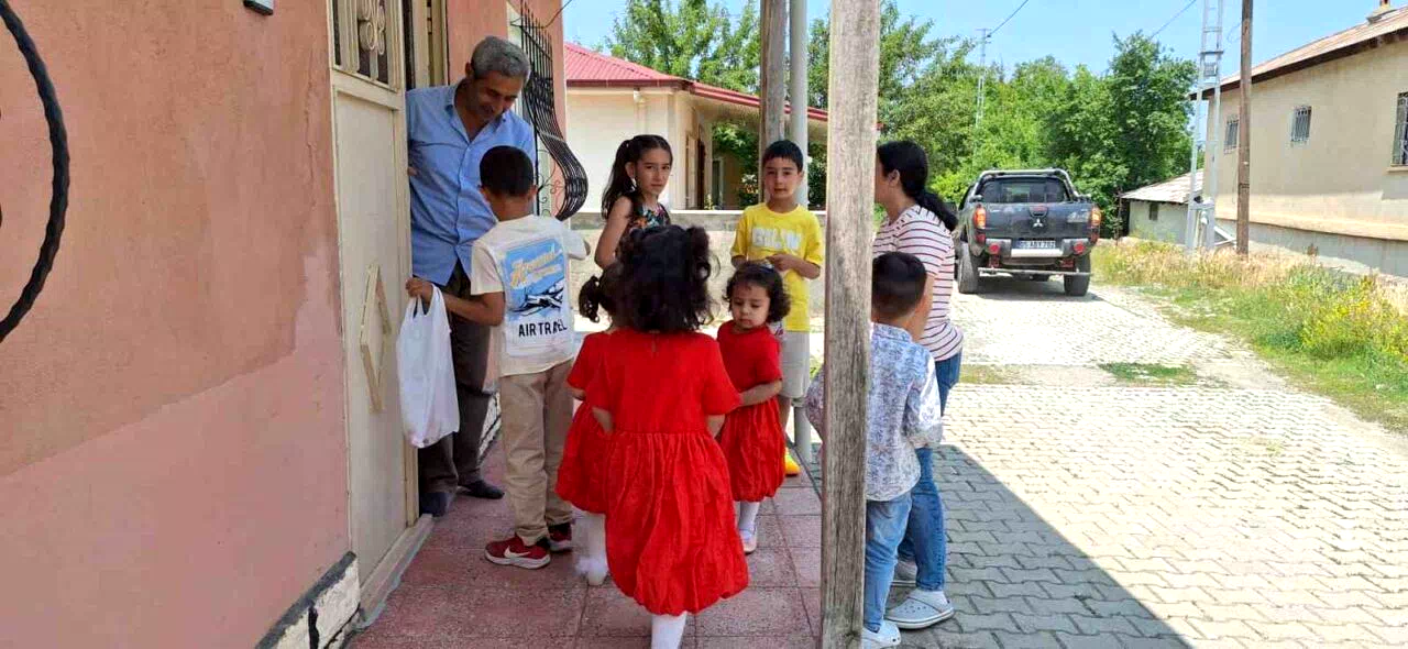 En tatlı bayram geleneği devam ediyor